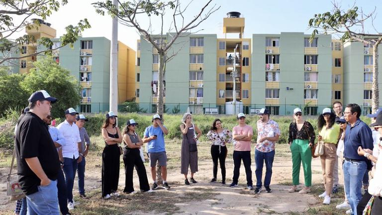 recorrer un jardín en barranquilla
